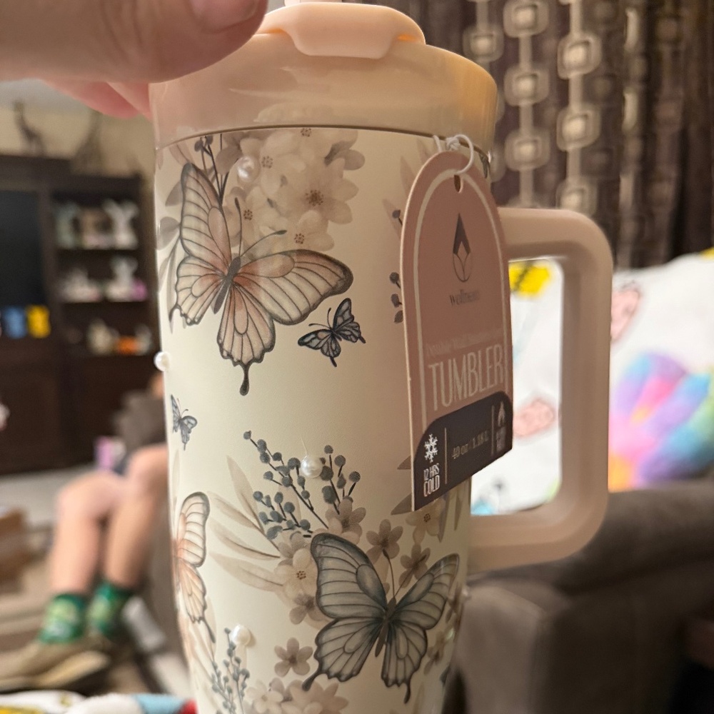 WELLNESS 40 OZ STAINLESS STEEL TUMBLER BUTTERFLIES & PEARLS NWT